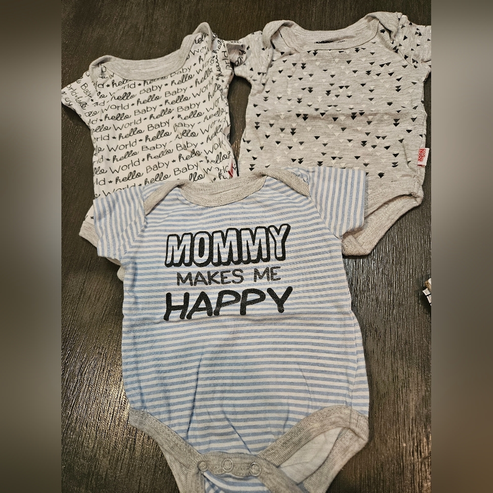 NUBY ONESIE TSHIRTS